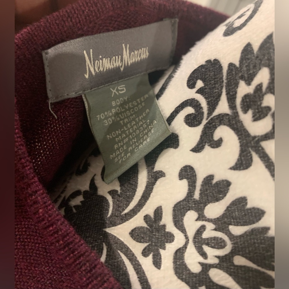 Neiman Marcus Wine Sweater Dress - Picture 6 of 6